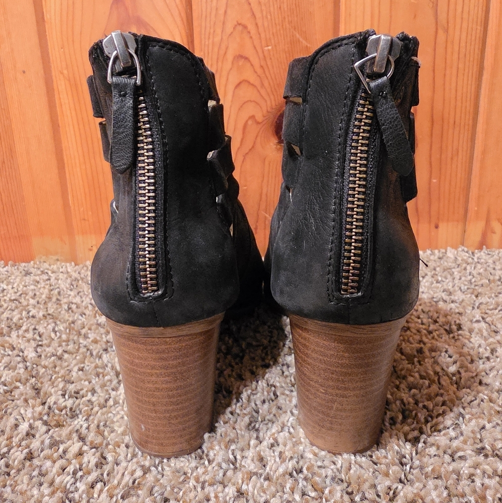 Josef Seibel Women’s Bootie Bonnie Black Cut Out Heeled Leather Size 41 / 10.5 - Picture 5 of 8